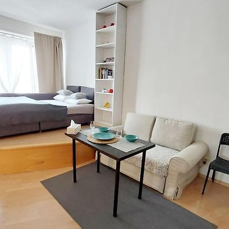 Centrum Studio Apartment With The Self-Check-In Bratislava Eksteriør billede
